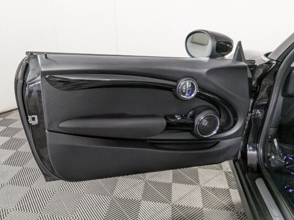 2020 MINI Cooper S Iconic