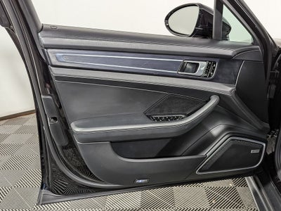 2021 Porsche Panamera GTS