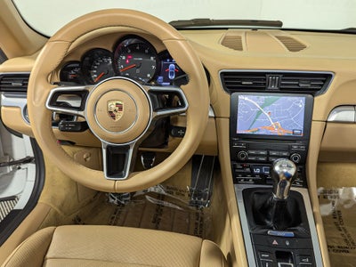 2017 Porsche 911 Carrera