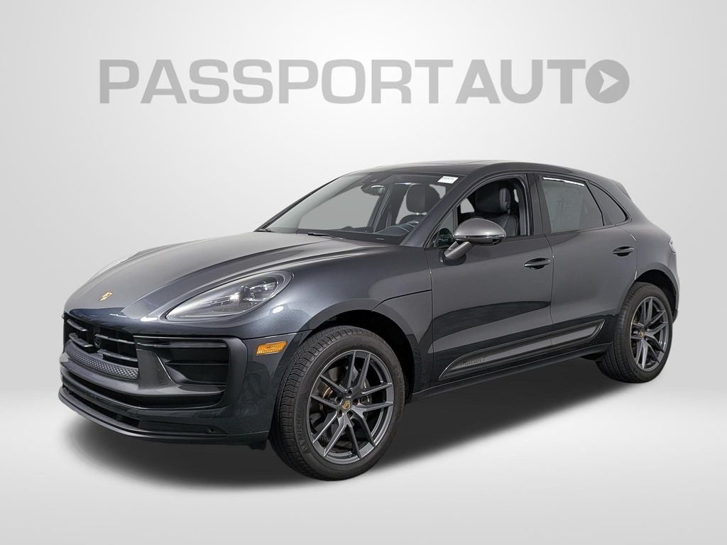 2025 Porsche Macan T