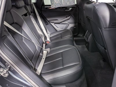 2025 Porsche Macan T