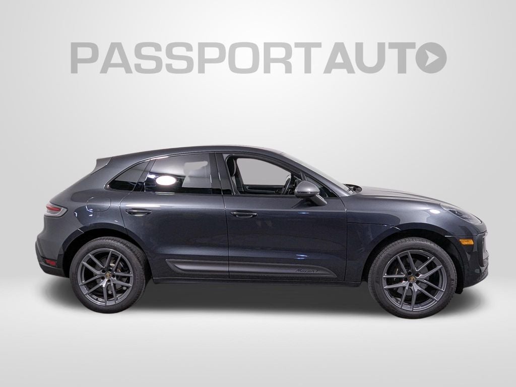 2025 Porsche Macan T