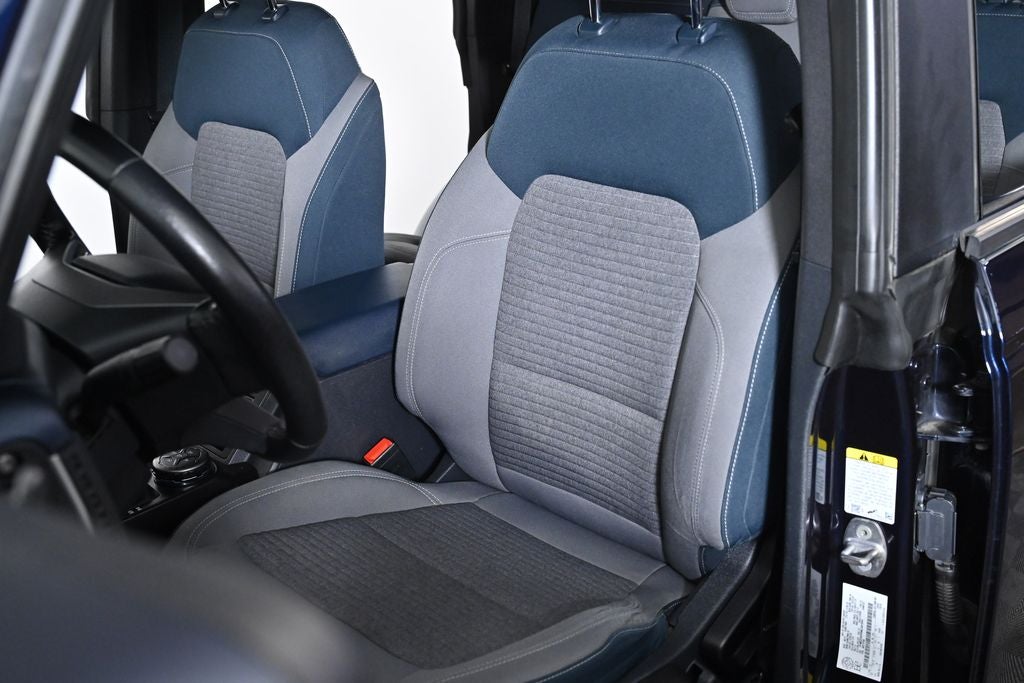 2021 Ford Bronco Base