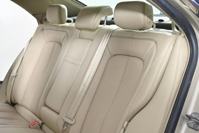 2017 Lincoln Continental Base