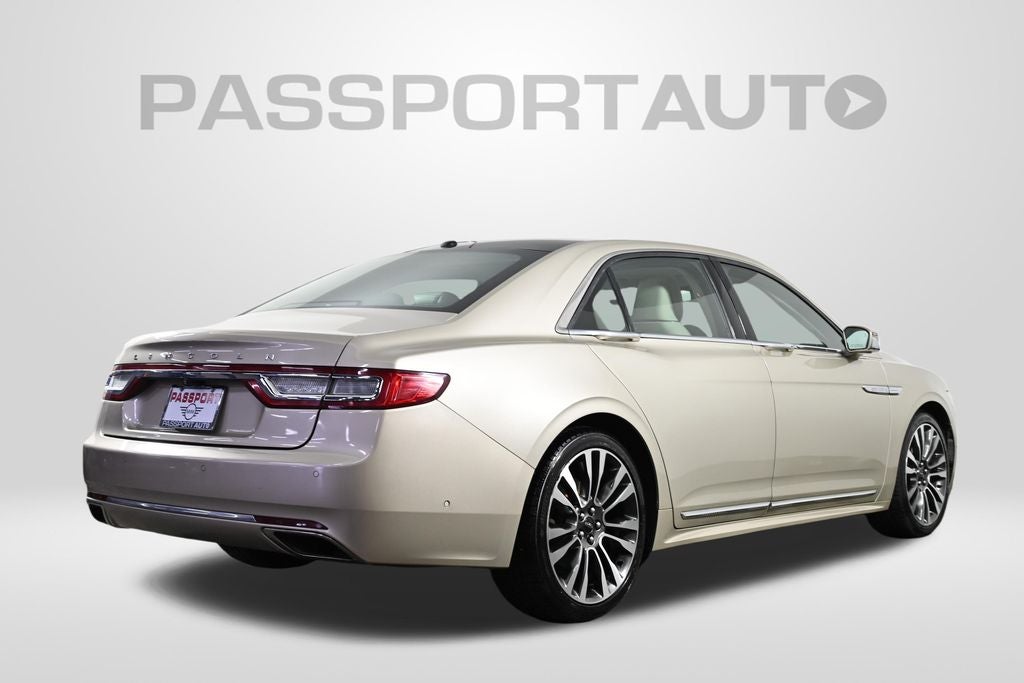2017 Lincoln Continental Base
