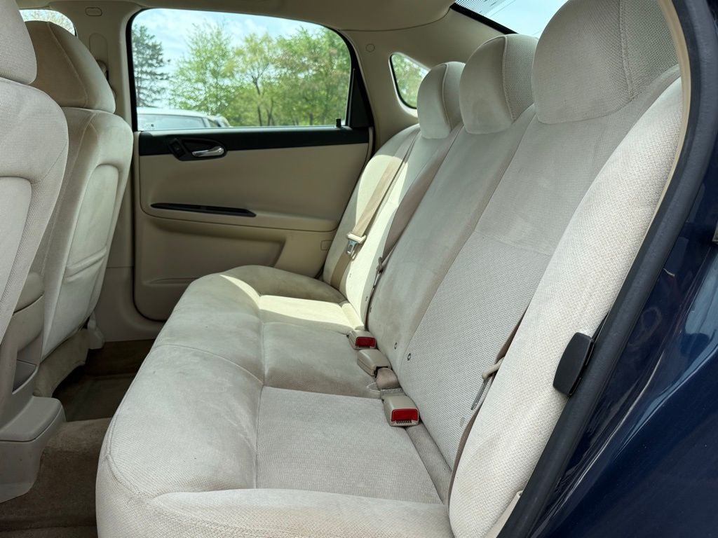 2010 Chevrolet Impala Base