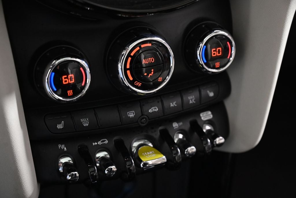 2023 MINI 2 Door Base