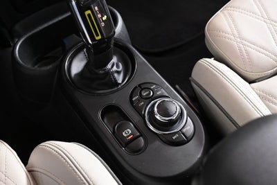 2023 MINI 2 Door Base