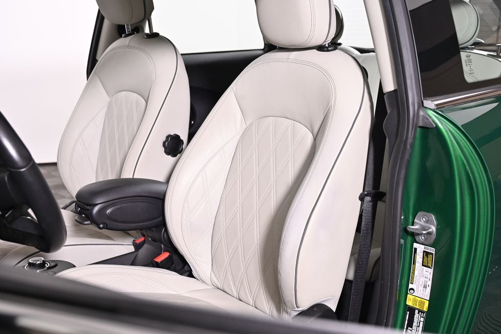 2023 MINI 2 Door Base