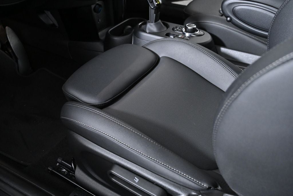 2024 MINI Cooper SE Electric Cooper SE