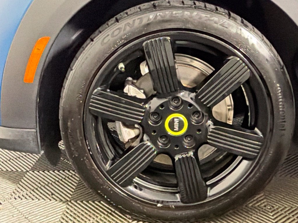 2024 MINI Cooper SE Electric Base