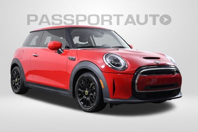 2023 MINI Cooper Cooper SE Signature