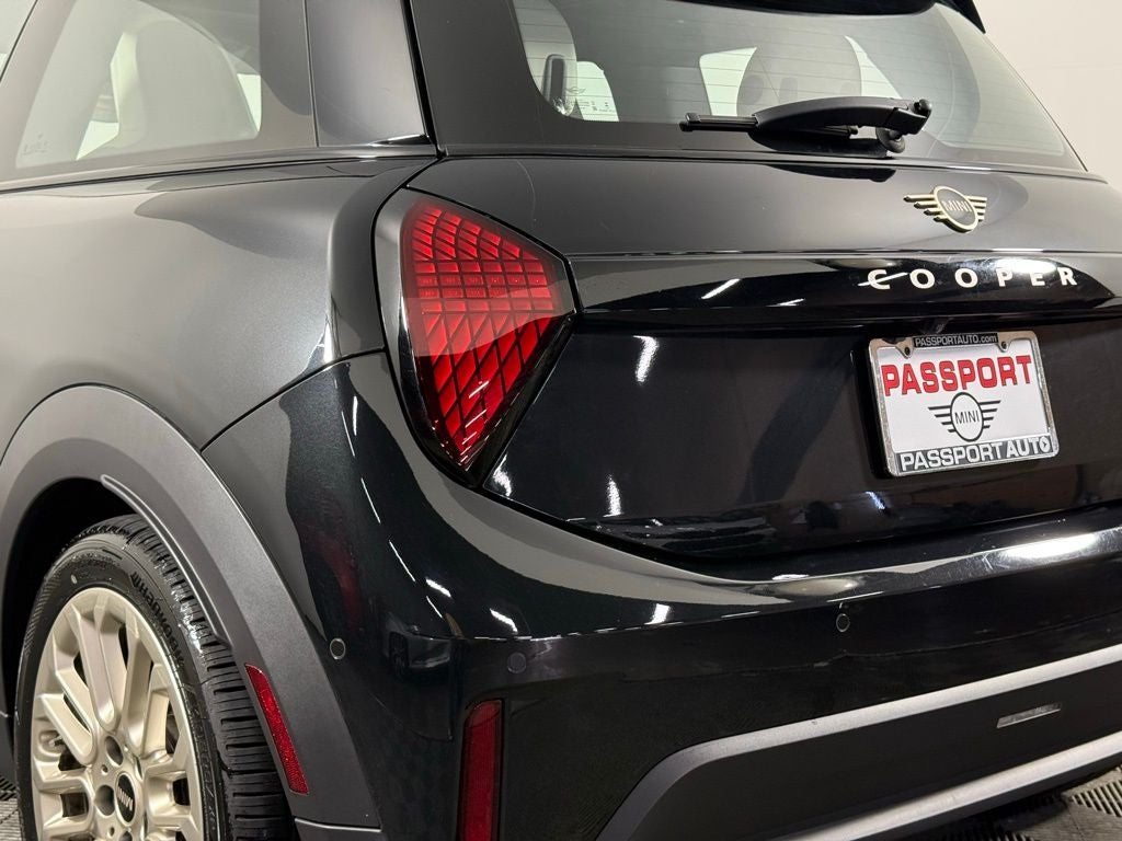 2025 MINI Cooper Base