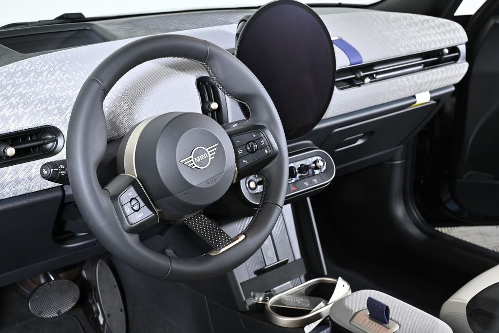 2025 MINI Hardtop 2 Door Cooper