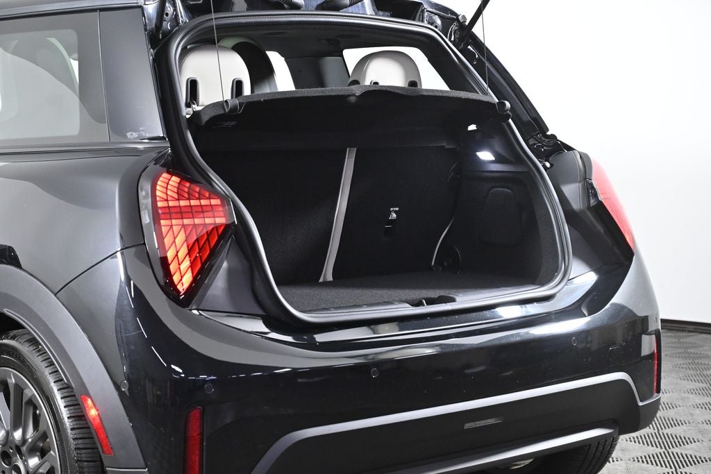 2025 MINI Hardtop 2 Door Cooper