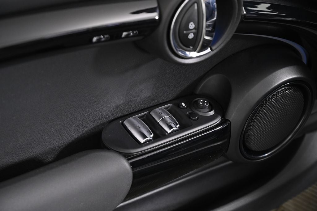 2023 MINI Cooper Base