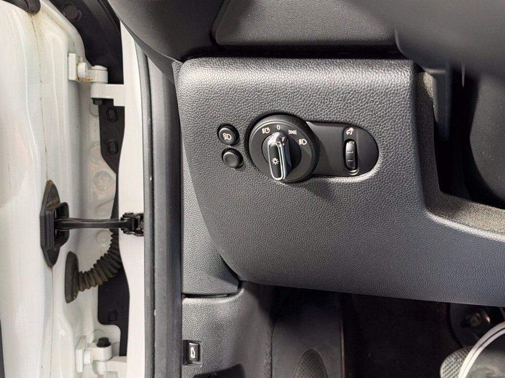 2024 MINI Cooper Base