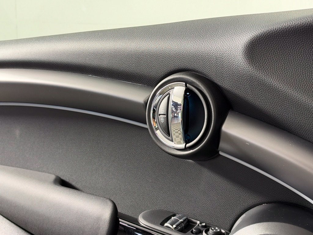 2024 MINI Cooper Base