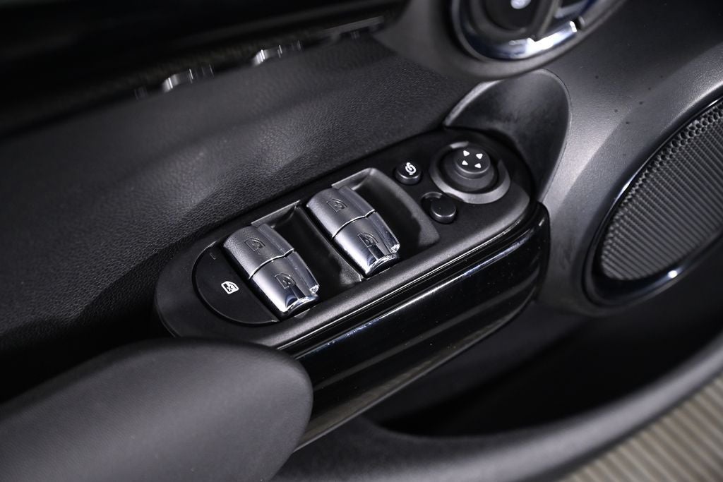 2023 MINI Cooper Base