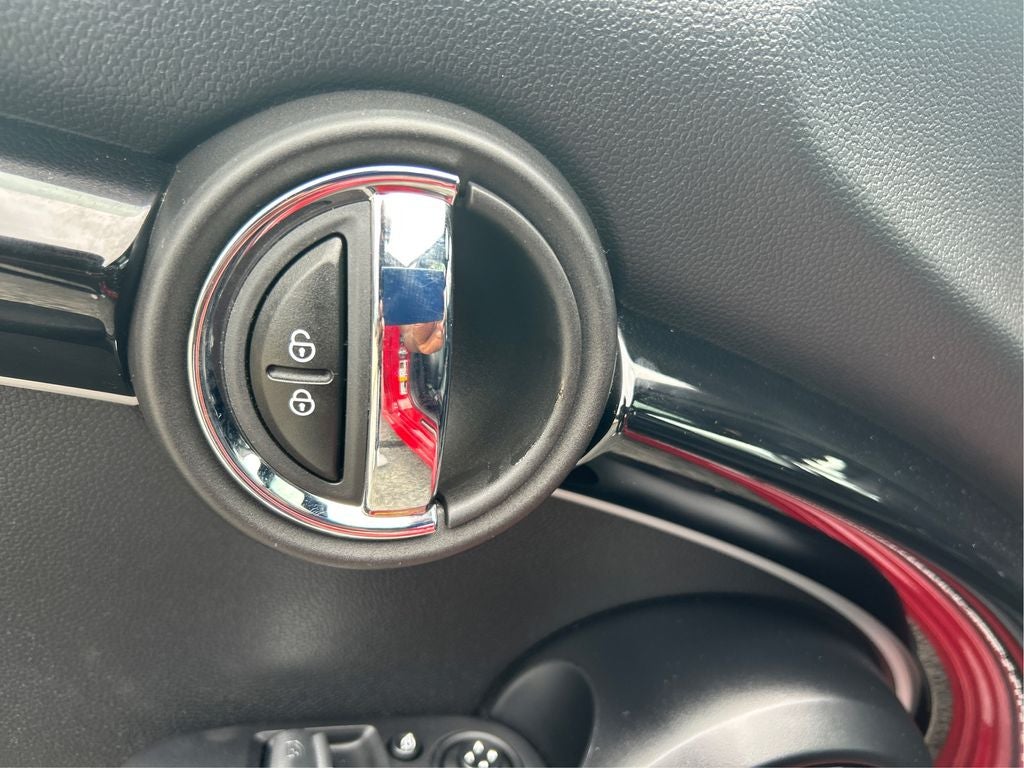 2022 MINI John Cooper Works Base