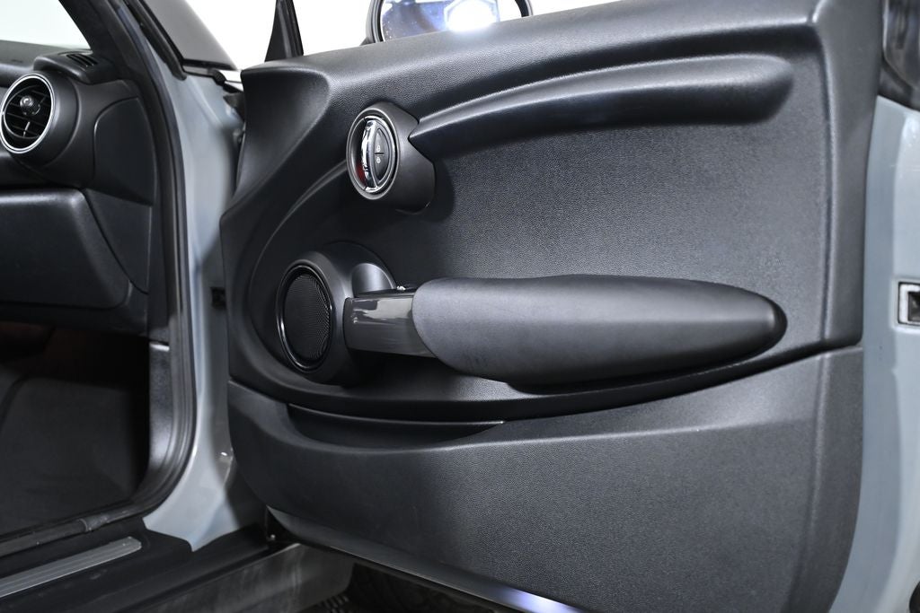 2017 MINI CONVERTIBLE Cooper