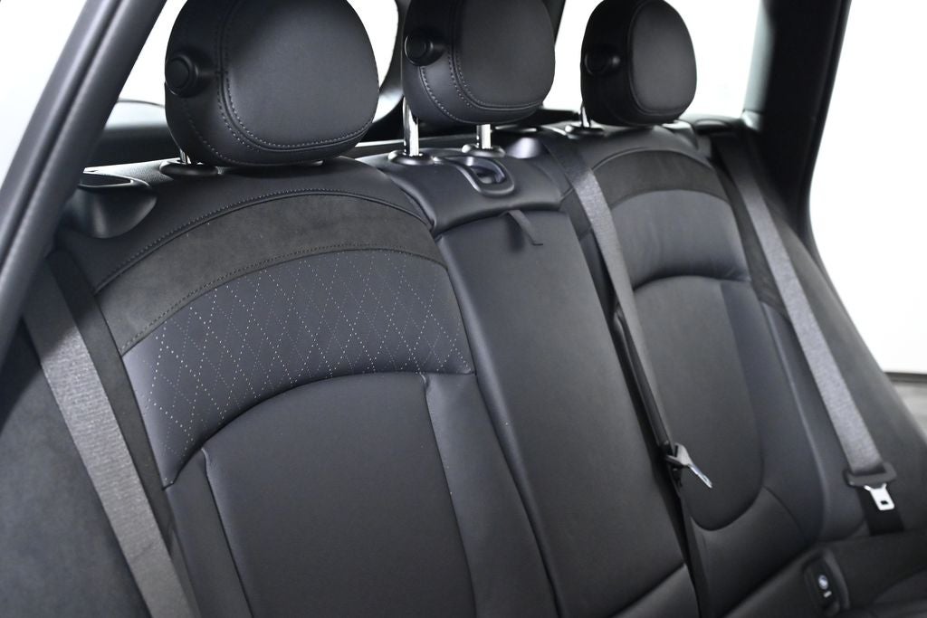 2023 MINI CLUBMAN Cooper S