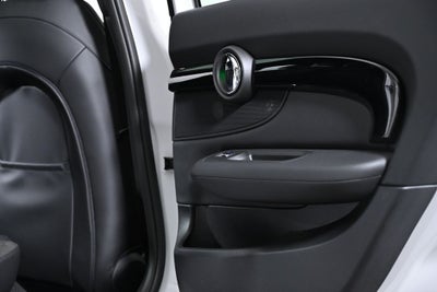 2023 MINI CLUBMAN Cooper S