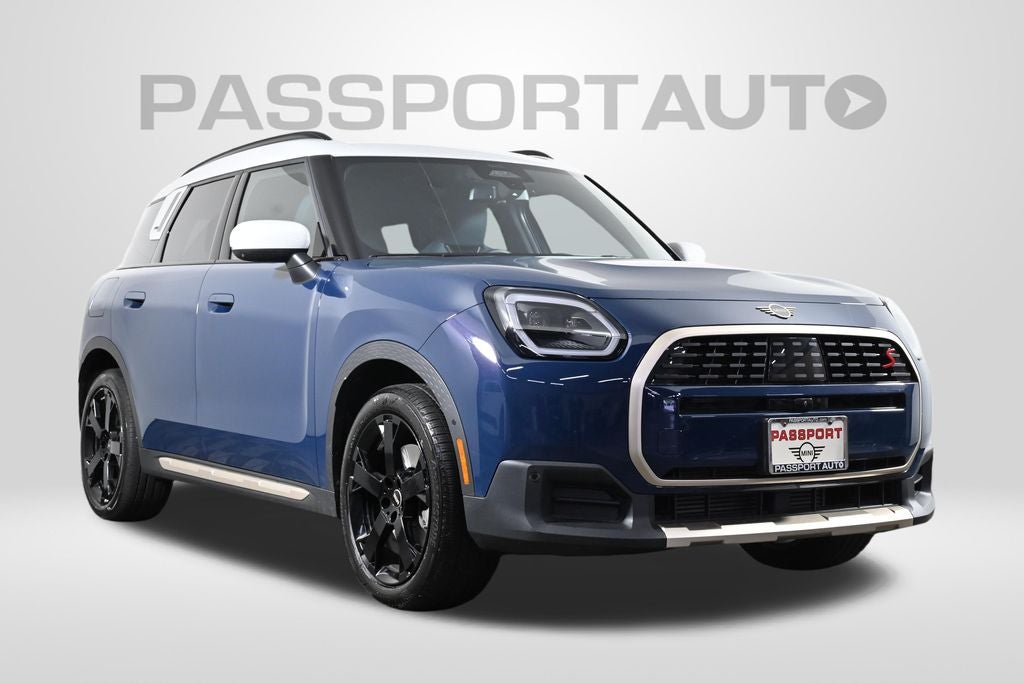 2025 MINI Cooper S Countryman Iconic