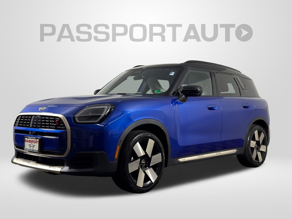 2025 MINI Cooper S Countryman Iconic