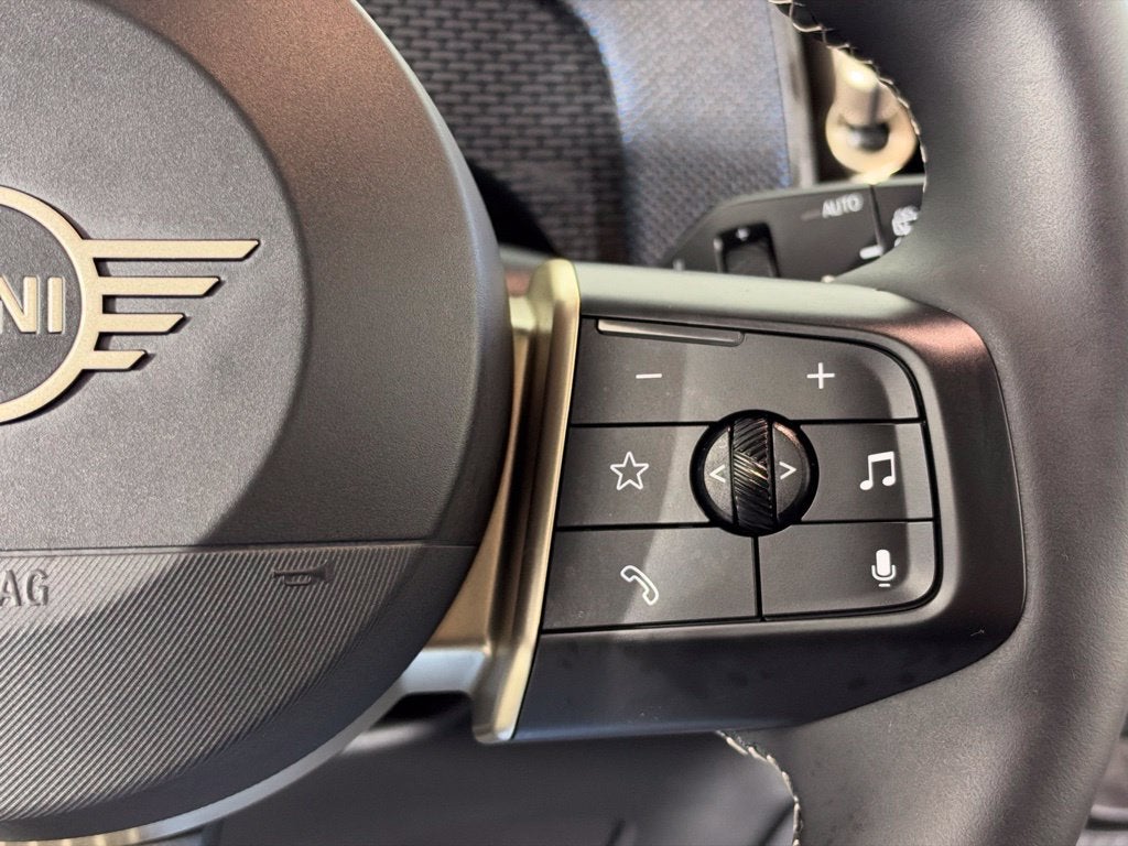 2025 MINI Cooper S Countryman Base