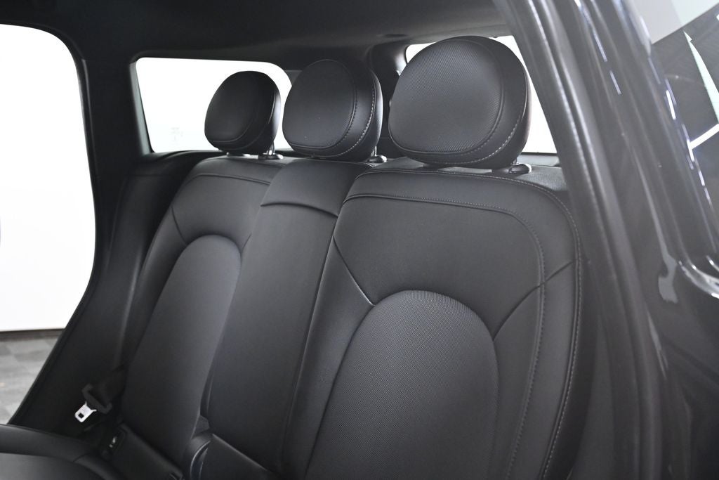 2022 MINI Cooper Countryman Oxford Edition