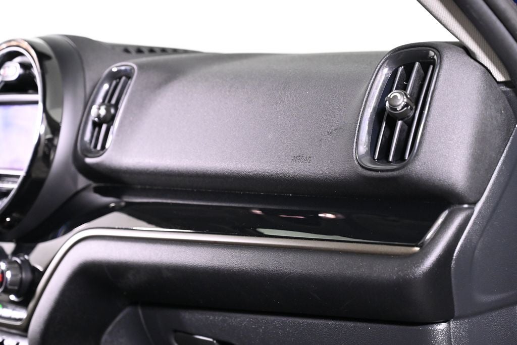 2019 MINI Countryman Base