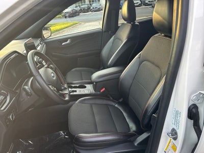 2024 Ford Escape Hybrid ST-Line