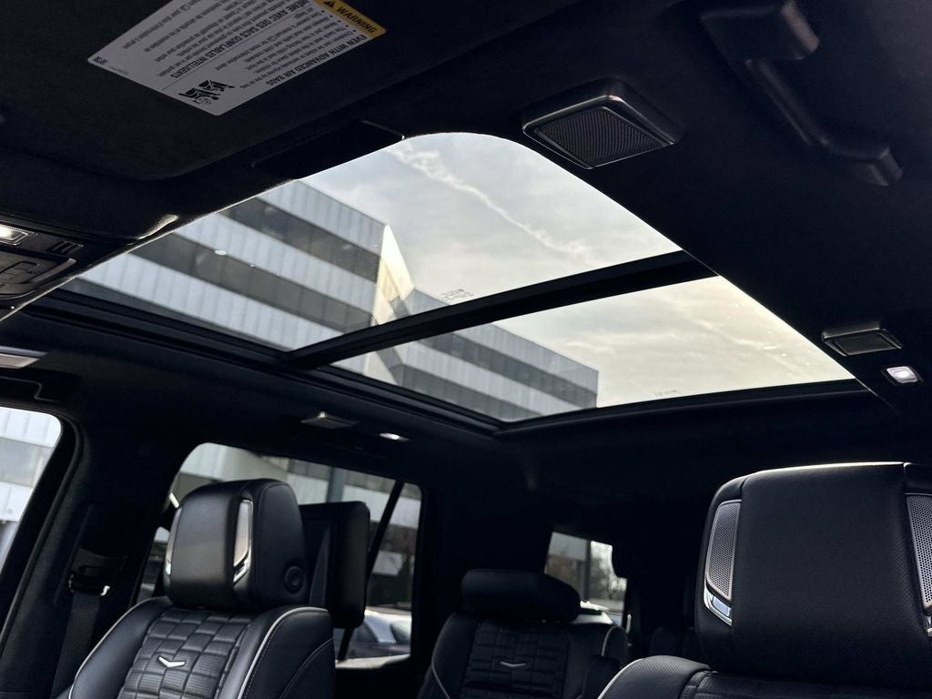 2023 Cadillac Escalade Sport Platinum