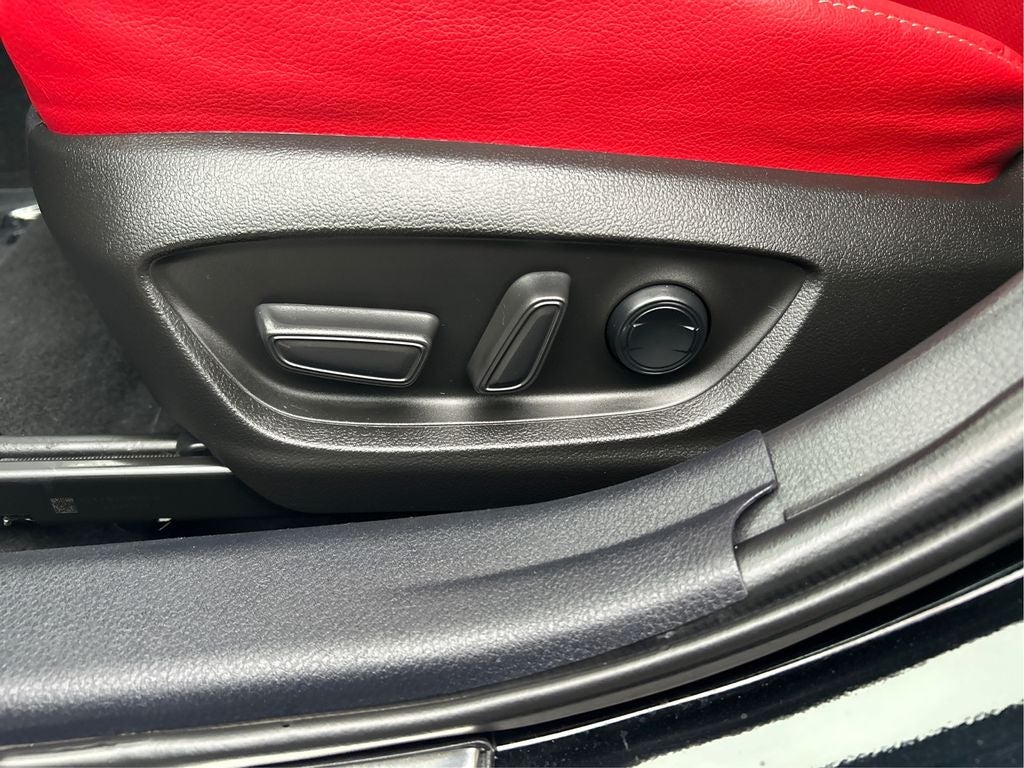 2021 Toyota Camry Hybrid XSE