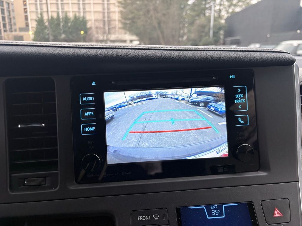 2016 Toyota Sienna XLE 7 Passenger