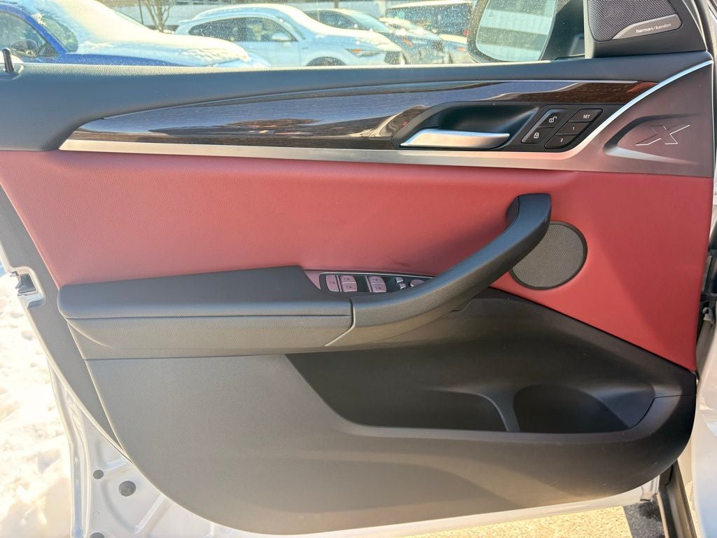 2023 BMW X4 xDrive30i AWD