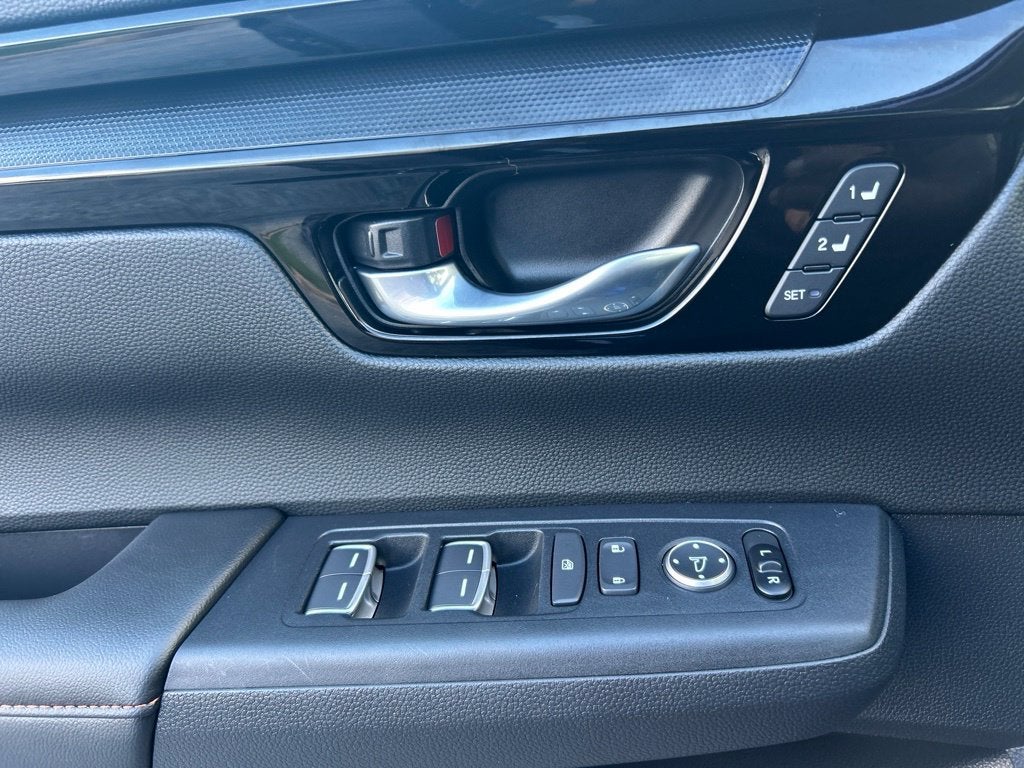 2025 Honda CR-V Hybrid Sport Touring AWD