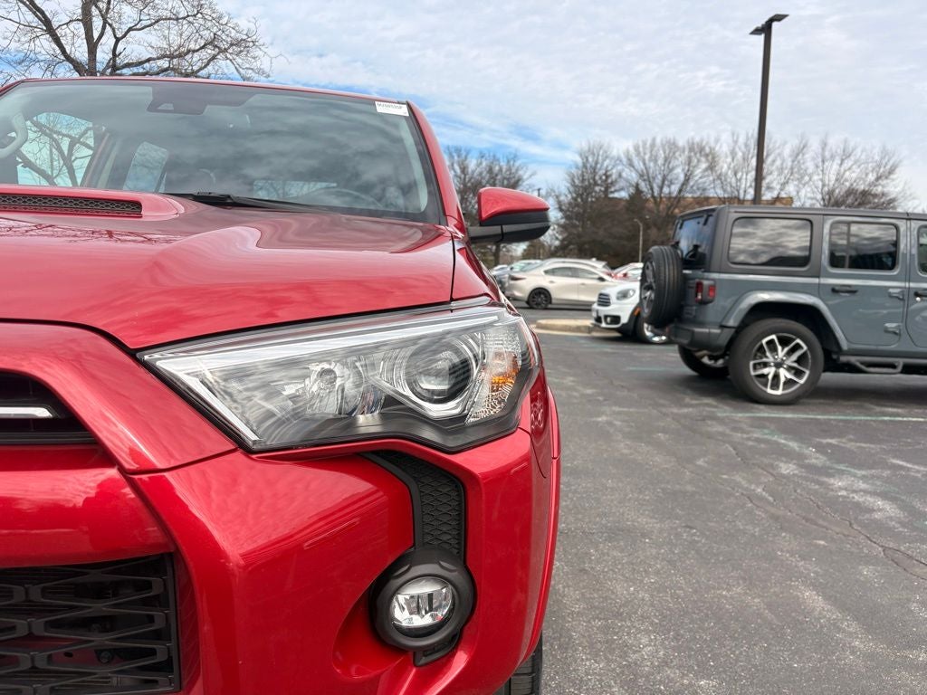 2024 Toyota 4Runner TRD Off-Road AWD