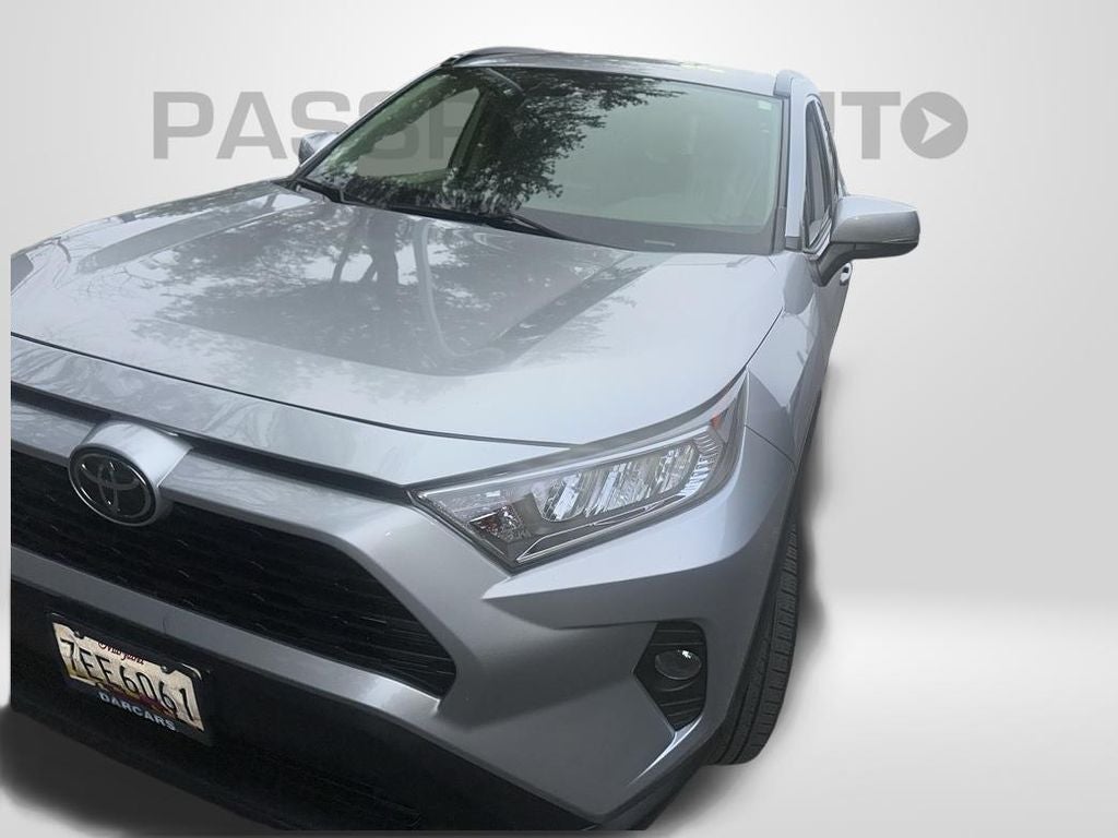 2020 Toyota RAV4 XLE