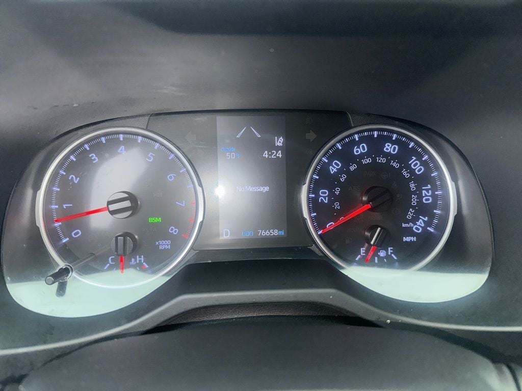 2020 Toyota RAV4 XLE