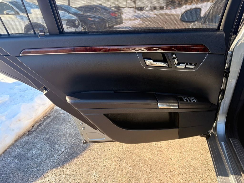 2008 Mercedes-Benz S-Class S 550