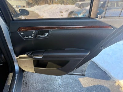 2008 Mercedes-Benz S-Class S 550