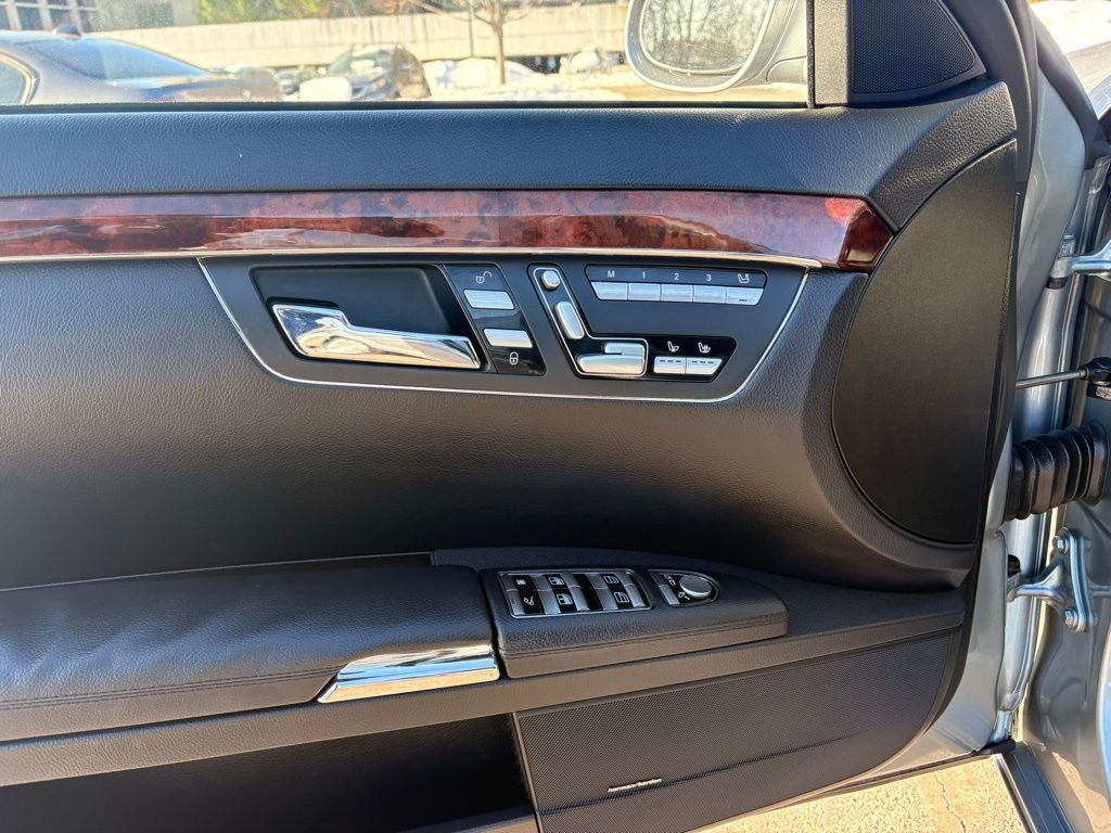 2008 Mercedes-Benz S-Class S 550