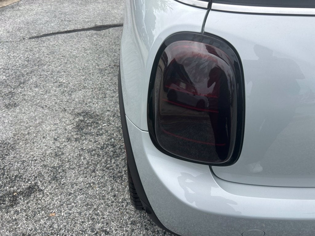 2022 MINI Cooper SE Electric Iconic Hardtop 2 Door
