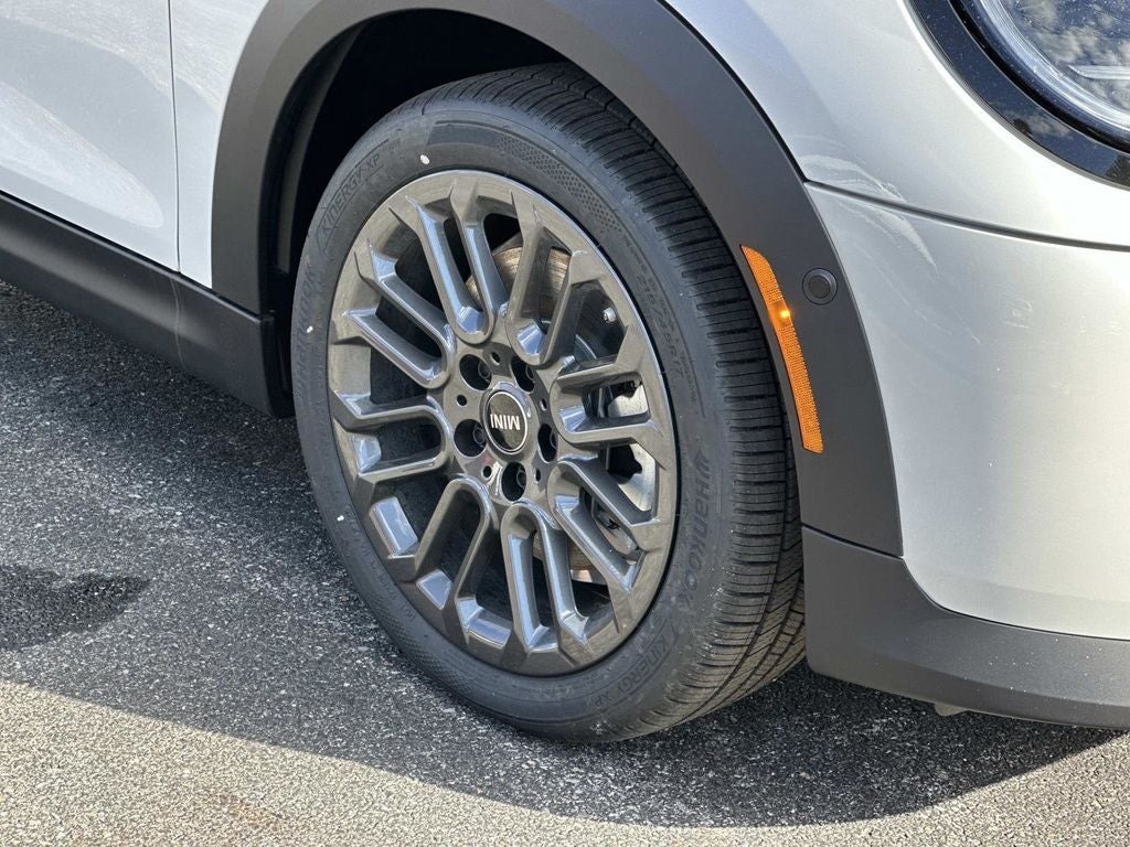 2026 MINI 2 Door Cooper Signature Plus