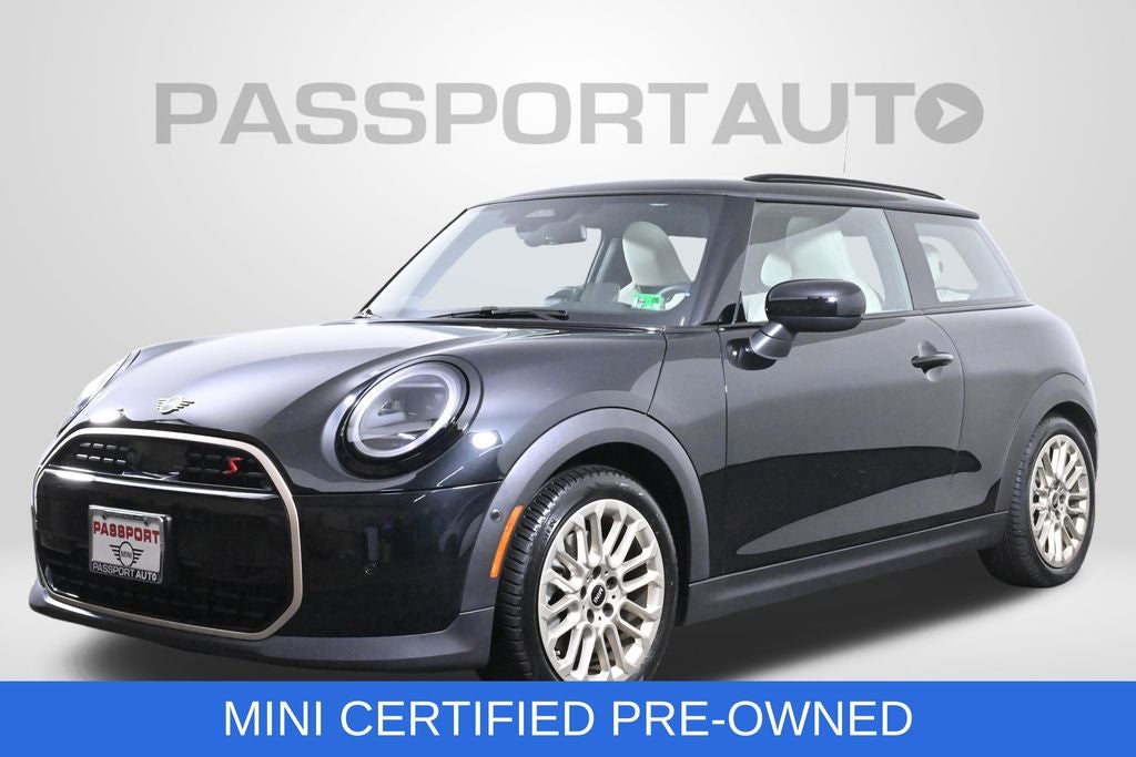 2025 MINI Cooper S Signature Plus Hardtop 2 Door
