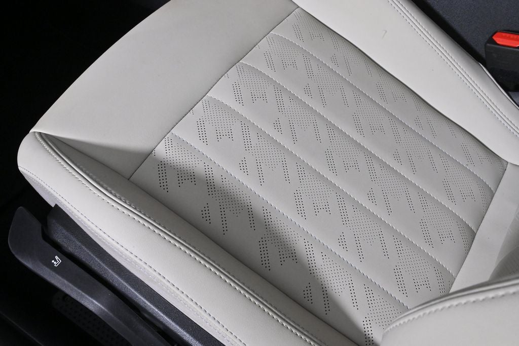 2025 MINI Cooper S Signature Plus Hardtop 2 Door