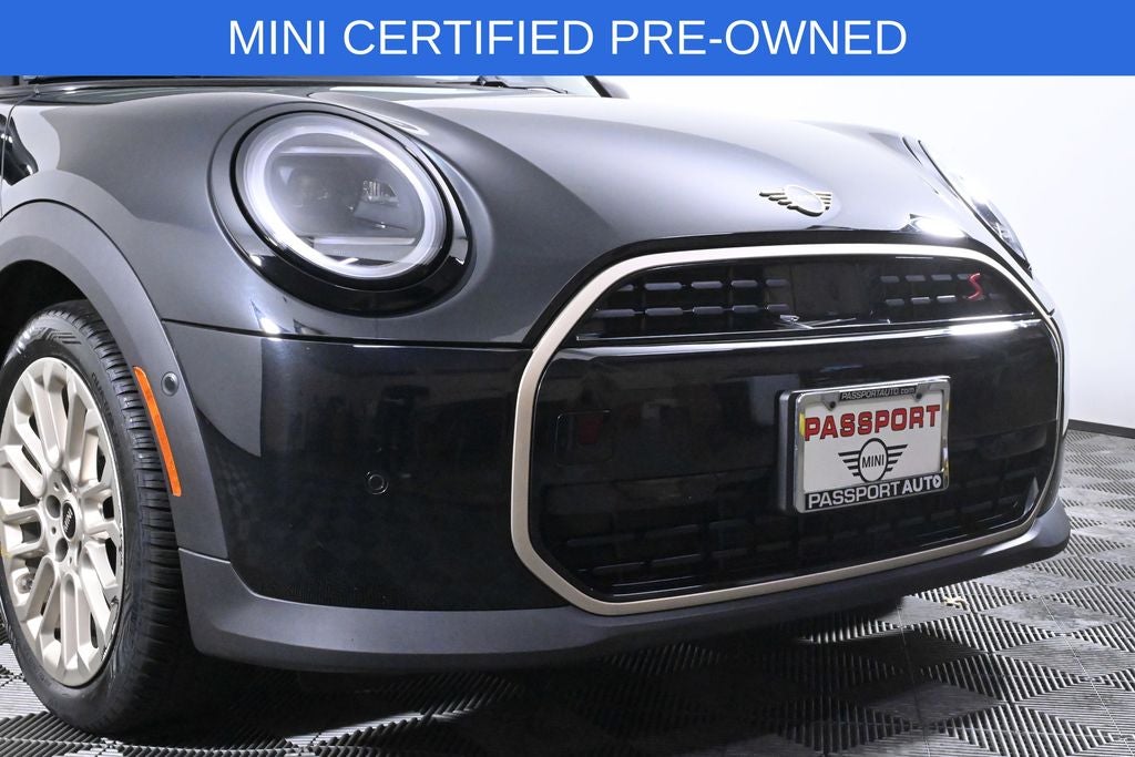 2025 MINI Cooper S Signature Plus Hardtop 2 Door