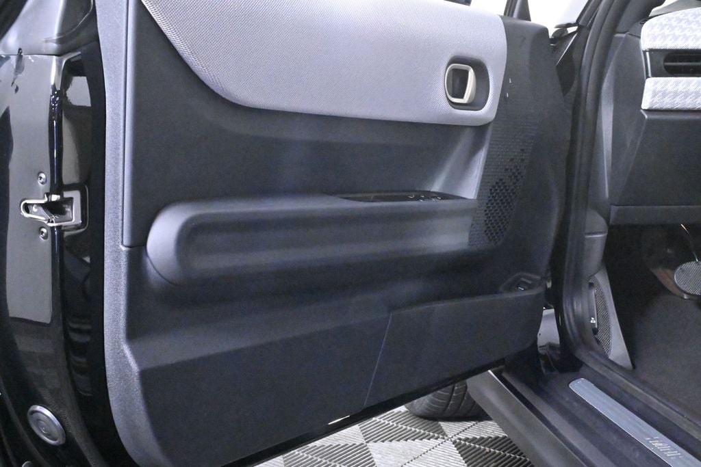 2025 MINI Cooper S Signature Plus Hardtop 2 Door